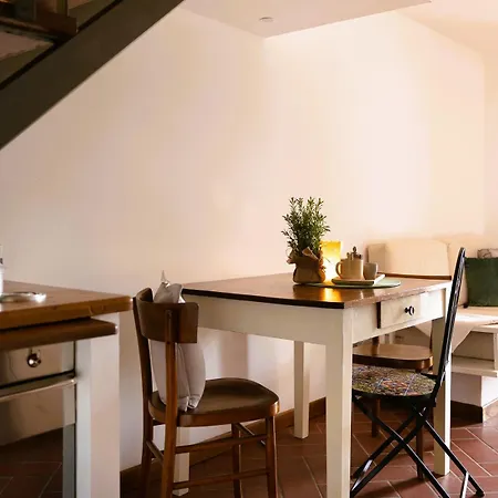 Gipsy Maisonette *